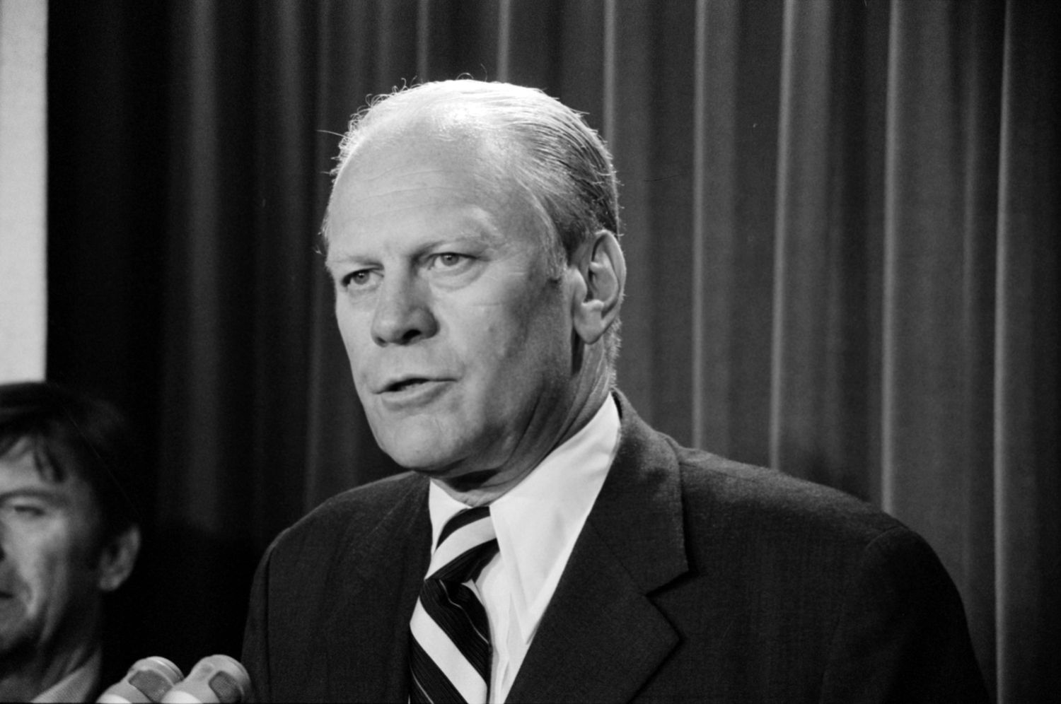 Gerald Ford: Warisan Integritas dan Penyembuhan Negara